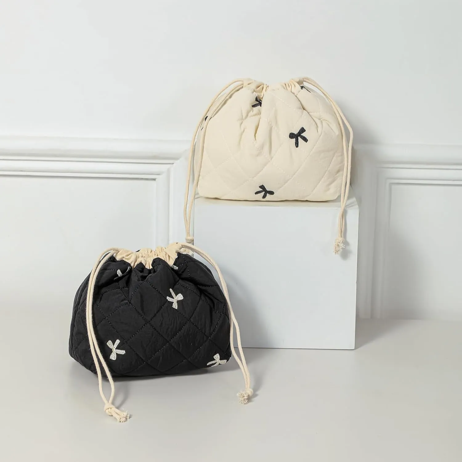 Cotton Quilted Drawstring Makeup Bag with Canvas Lining,Coquette Aesthetic Cute Travel Toiletry Bag,Drawstring Gift Bag for Women and Girls05Beige Bows