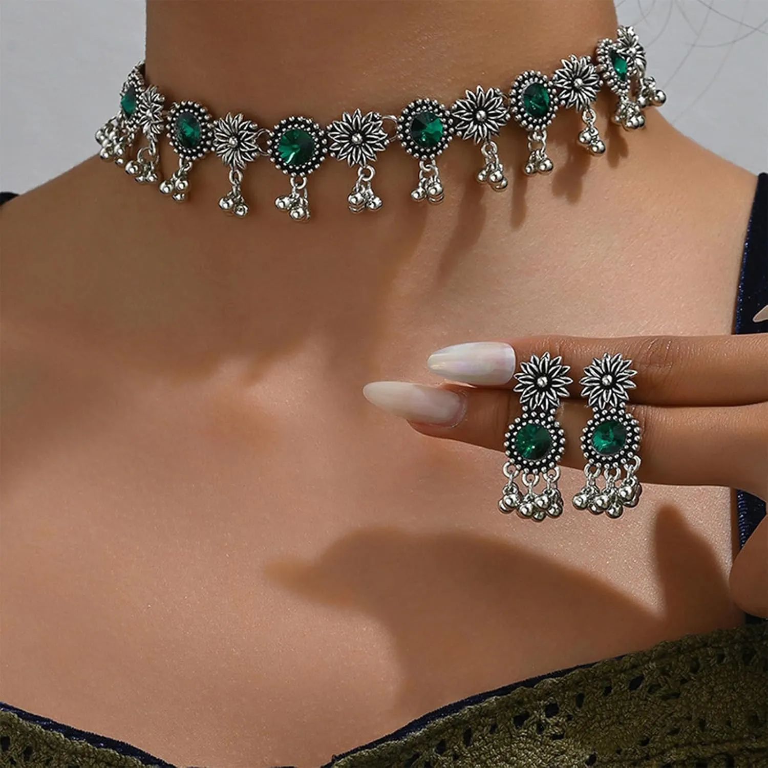 Dcfywl731 Indian Jewelry Sets for Women Bollywood Wedding Jewelry Necklace Set Oxidized Indian Choker Necklace with Maang Tikka Earrings Set Jewelry Gift