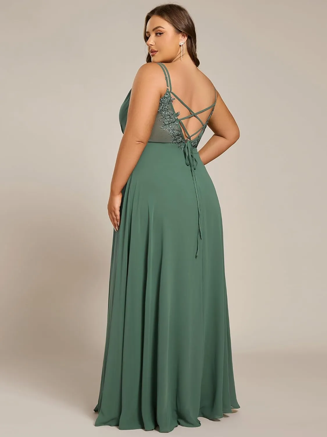 Ever-Pretty Women's Pleated Backless Applique V Neck A Line Chiffon Sleeveless Plus Size Bridesmaid Dresses 01692-DA