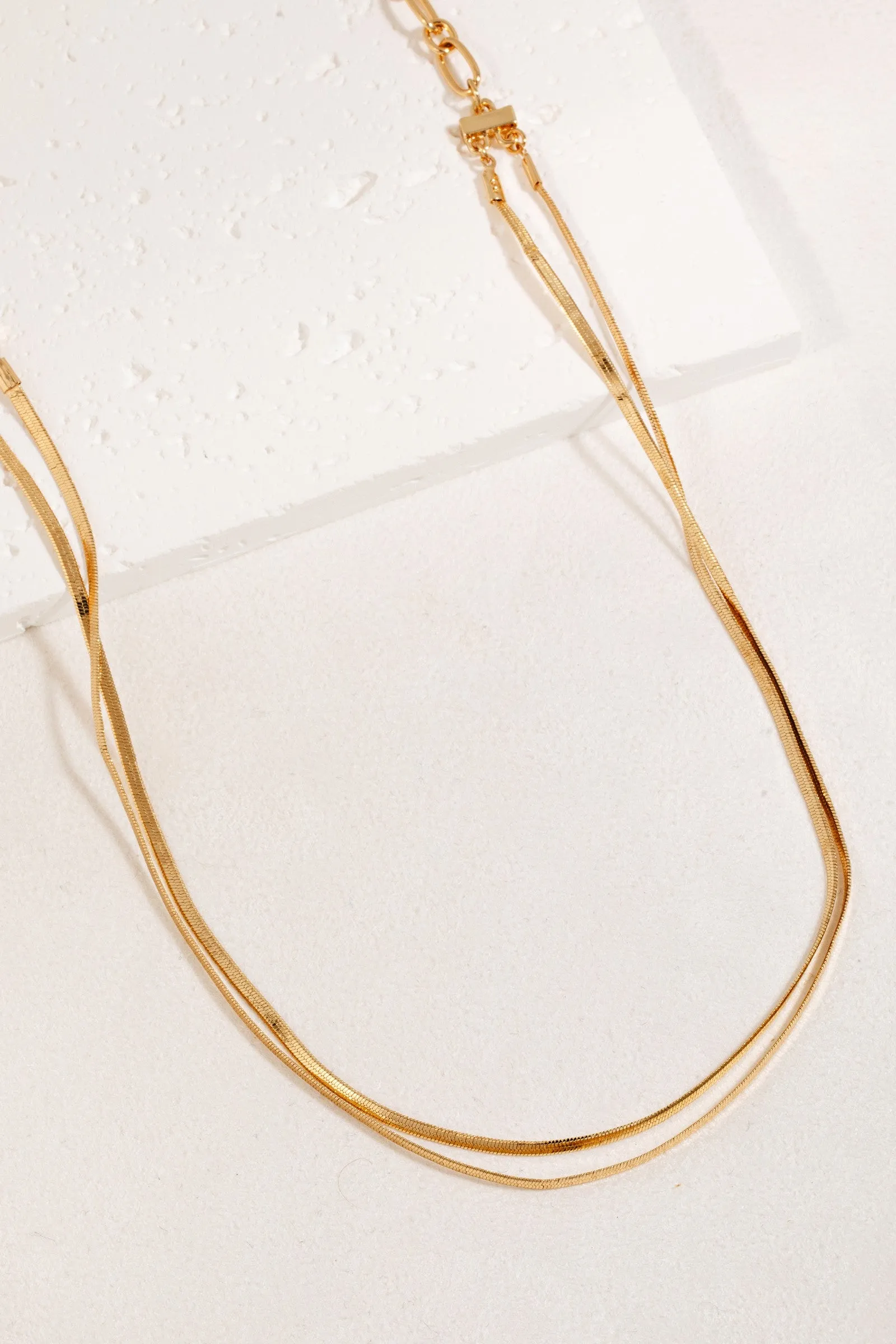 Layered Metallic Flat Chains Necklace/