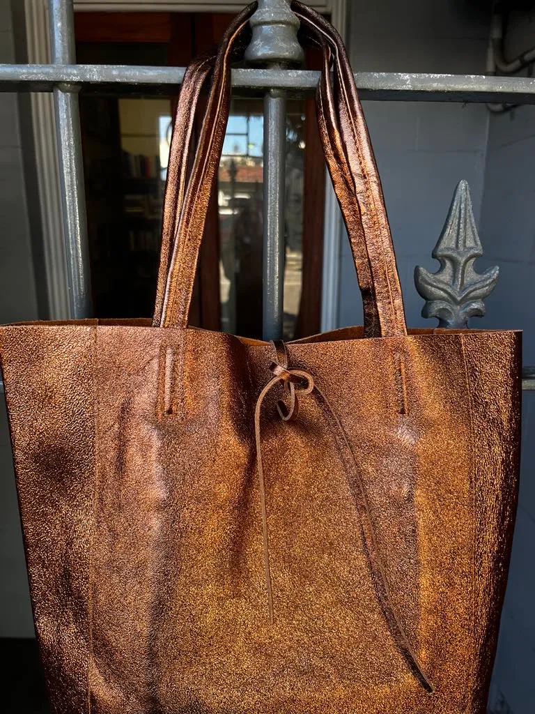 Maison Fanli Large Tote - Metallic Bronze