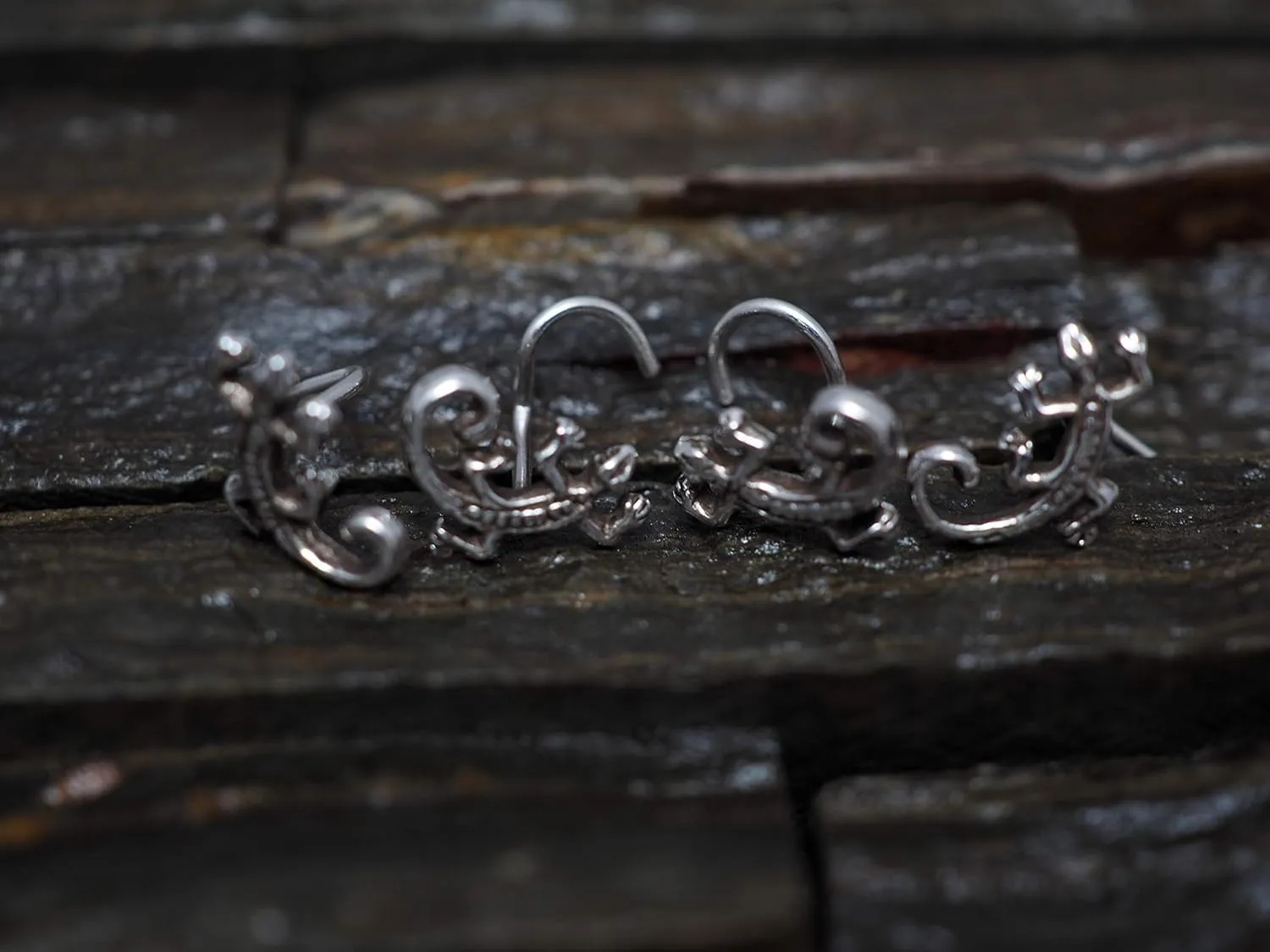 Mini Lizard Sterling Silver Nose Stud/Nose Screw, Jewelry Nose Stud, Body Piercing Jewelry, Silver Nose Ring, Nose Piercing, Body Jewelry