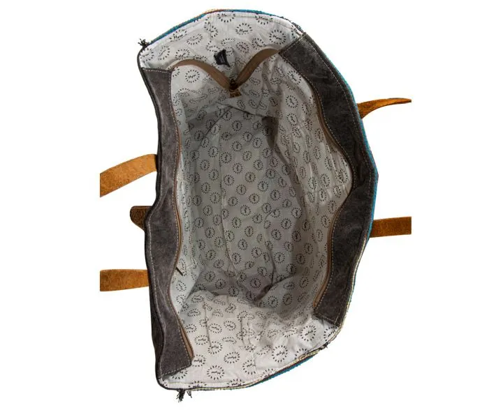 Myra Partisan Weekender Bag