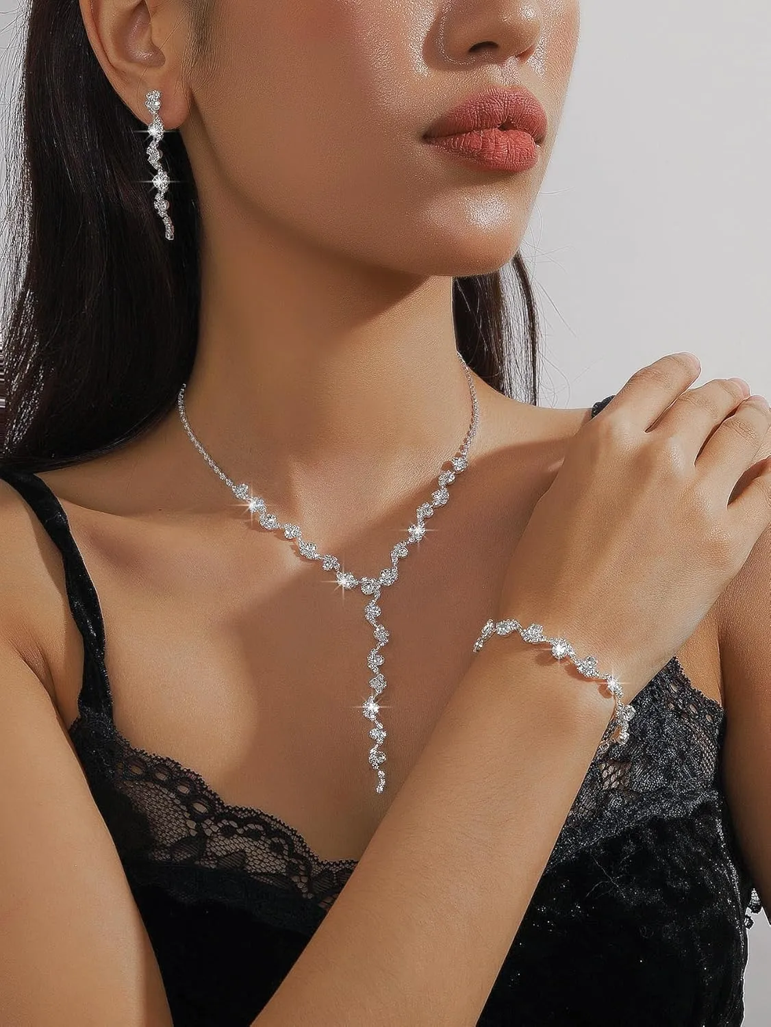 Prom Jewelry Sets Silver Bride Jewelry Set for Wedding Bridesmaid Accessories Necklace Earrings Bracelet Set Elegant Crystal Wedding Prom Jewelry for Women