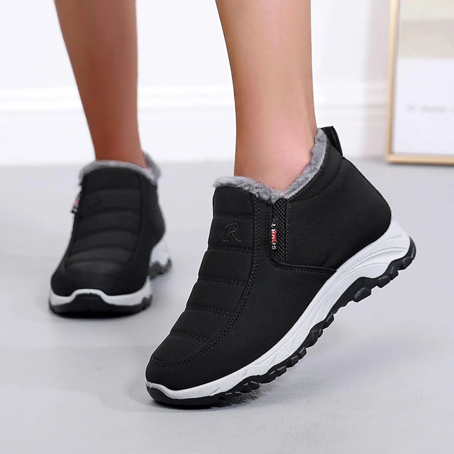 SBGMoSJ Slip on Winter Boots for Women Black Womens Winter Boots Waterproof Insulated Fur Boots for Women Winter Outdoor Work Boots for Women Waterproof Botas De Invierno Impermeables Para Mujer