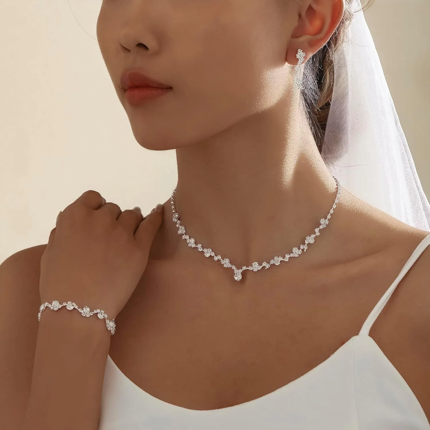 Silver Jewelry Sets for Women Rhinestone Necklace Dangle Earrings Bracelet Set Bridal Wedding Jewelry Sets for Brides Bridemaid Prom Costume Accessories Jewelry