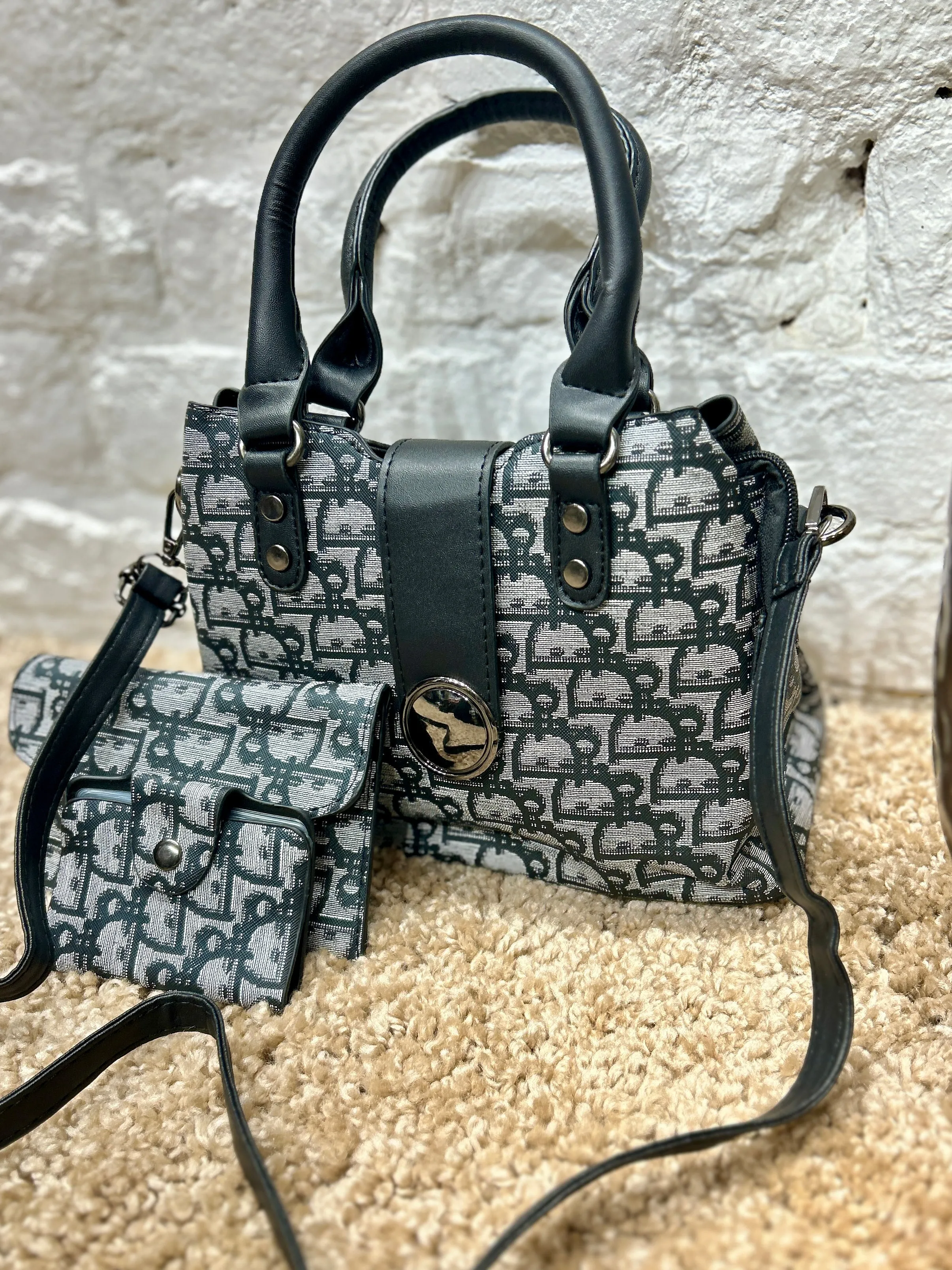 The City Luxe Pattern 3 in one Hand Bag