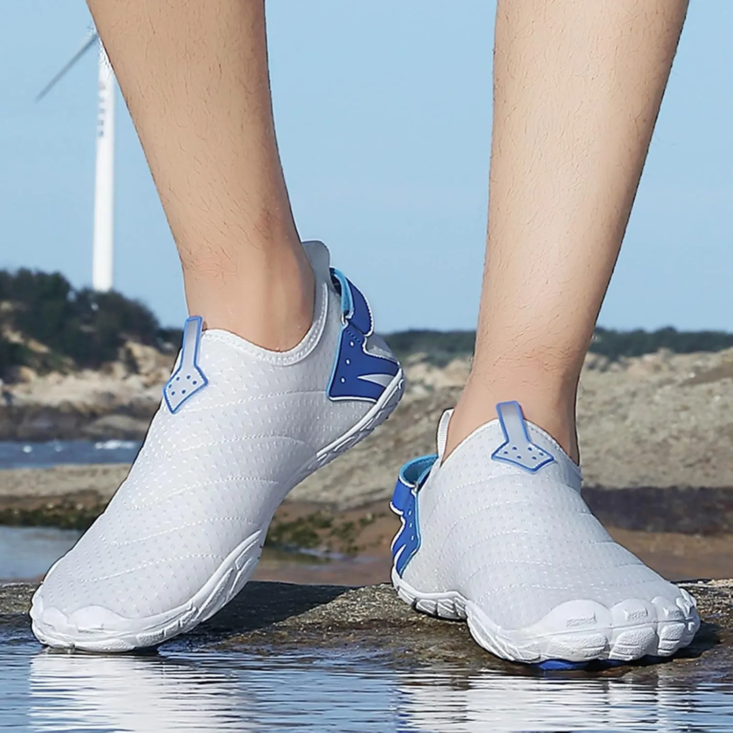 Womens Walking Shoes Slip on Dressy Knitted Non Slip Vintage Wide Running Shoes Breathable Mesh Sports Workout Tennis Shoes Lightweight Fashion Sneakers