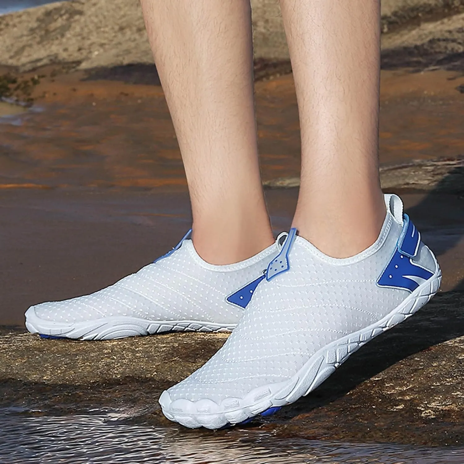 Womens Walking Shoes Slip on Dressy Knitted Non Slip Vintage Wide Running Shoes Breathable Mesh Sports Workout Tennis Shoes Lightweight Fashion Sneakers