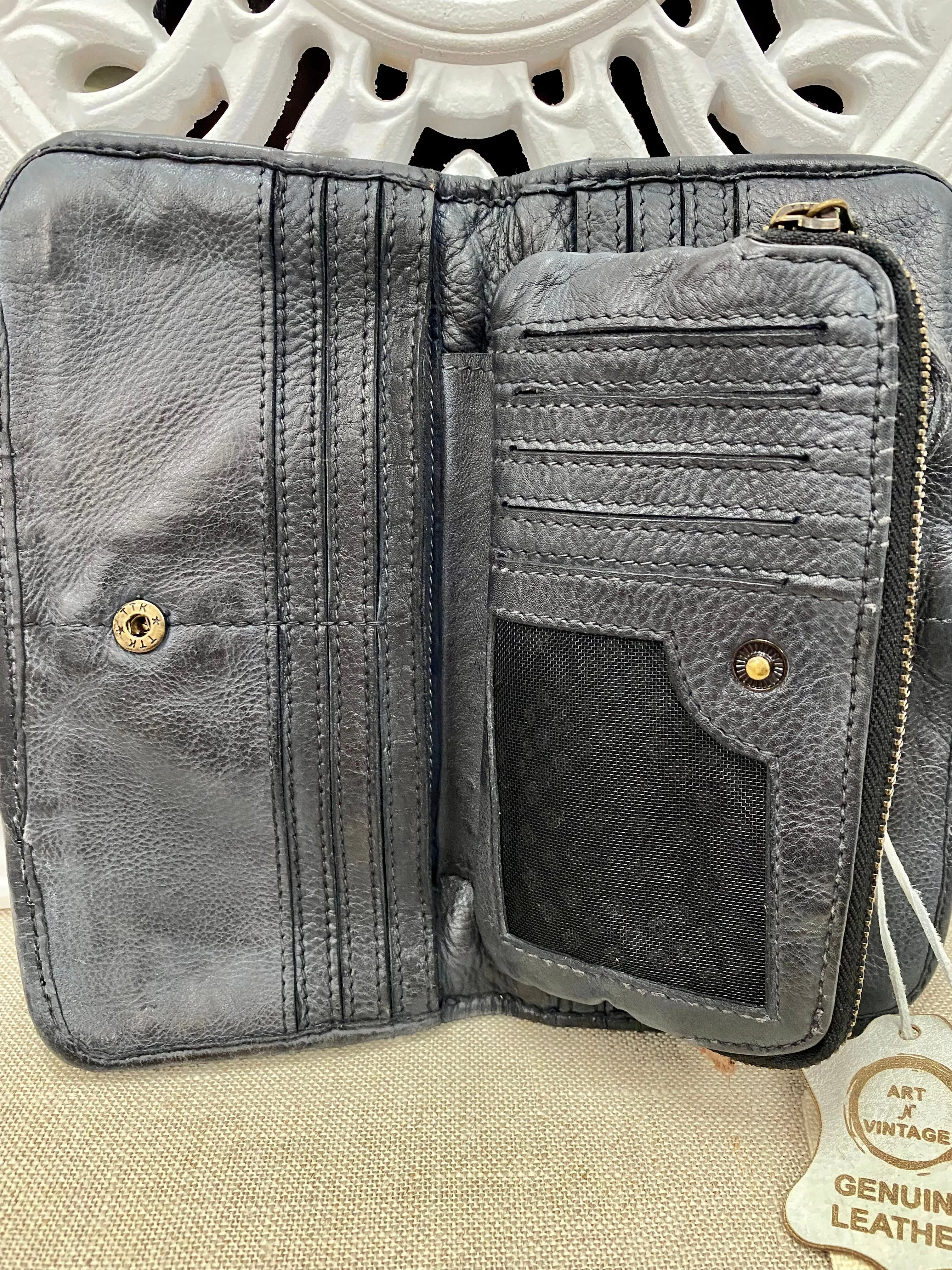 Yardley Wallet - Charcoal